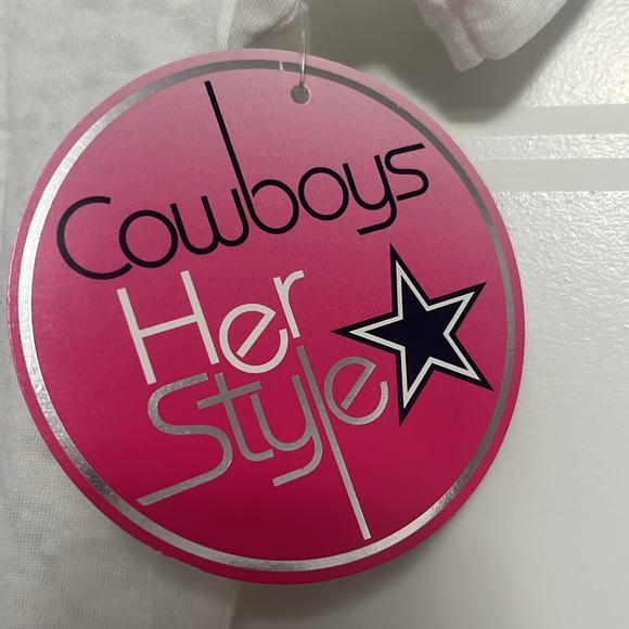 NFL “tailgate like a cowboy” tshirt - Picture 3 of 3